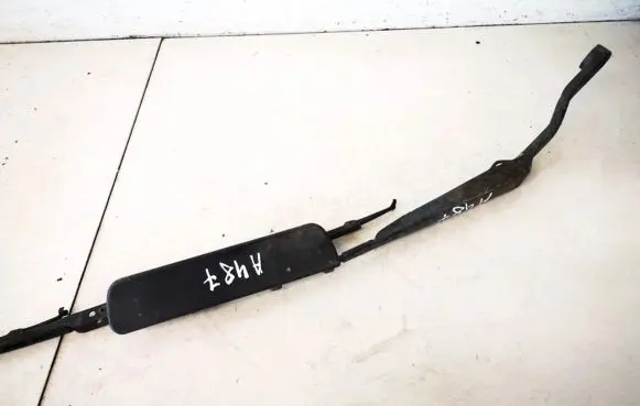 Daewoo Musso Front wiper blade arm 