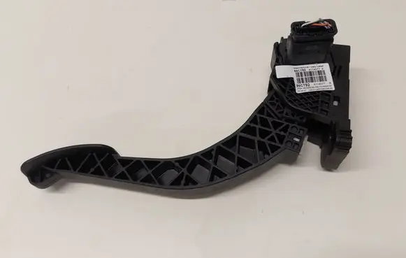 Opel Astra L Accelerator throttle pedal 9854066280