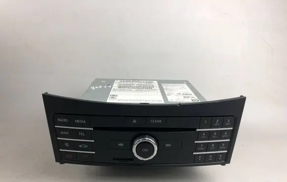 Mercedes-Benz CLS C218 X218 Radio/CD/DVD/GPS head unit A2189005608