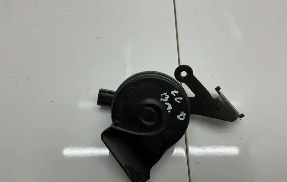 Volkswagen PASSAT CC Horn signal 3AA951182A