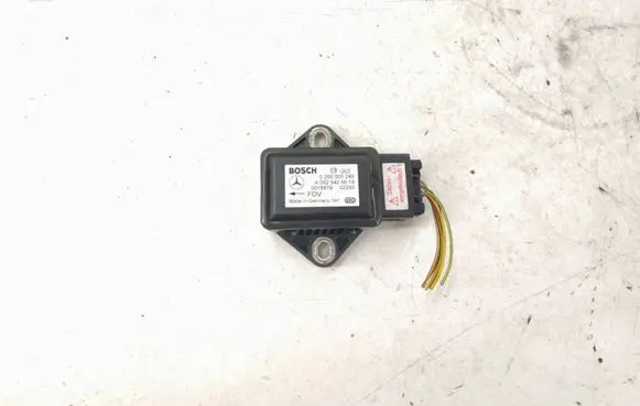 Mercedes-Benz E W211 ESP acceleration yaw rate sensor 0025426618 A0025426618