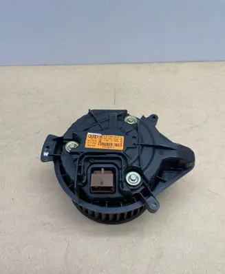Audi A4 S4 B7 8E 8H Heater fan/blower 8E1820021E 983692C 9020016