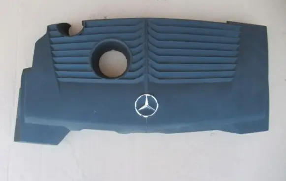 Mercedes-Benz B W246 W242 Engine cover (trim)