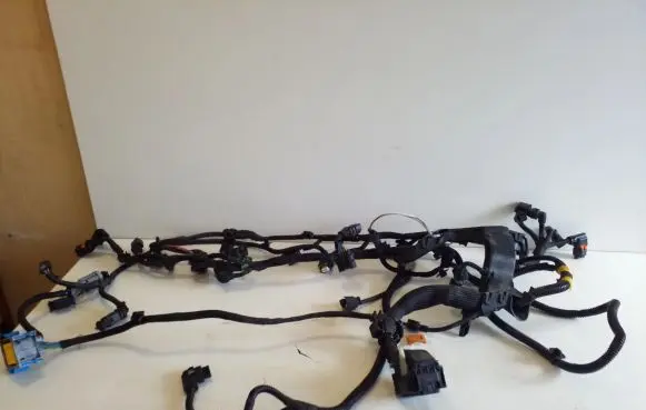 Opel Vivaro Engine installation wiring loom 9800137480