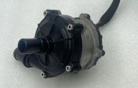 Hyundai Tucson IV NX4 Electric auxiliary coolant/water pump 251602MHA1
