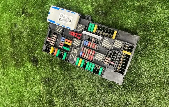 BMW X5 G05 Fuse box set 8706212 8795479