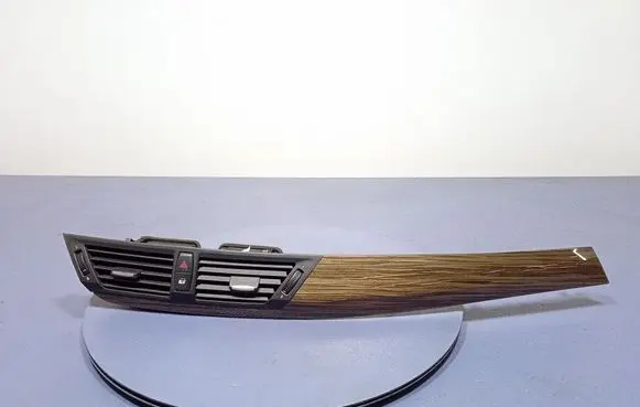 BMW X1 E84 Side skirt rear trim 2991701