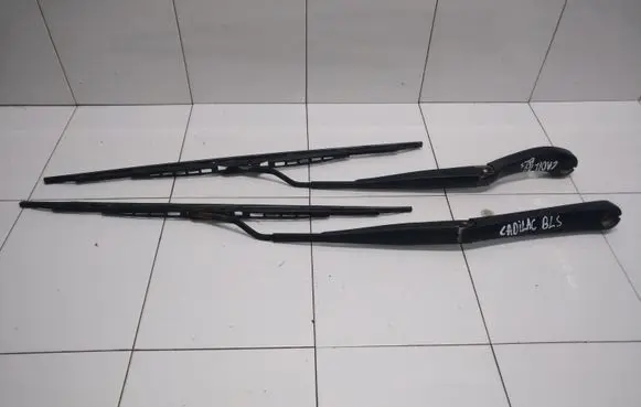 Cadillac BLS Front wiper blade arm