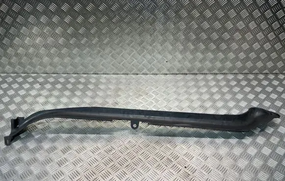Other sill/pillar trim element