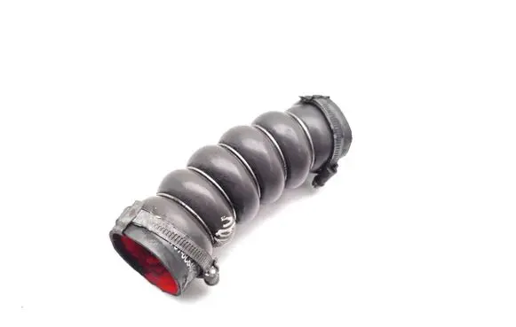 Ford Focus Intercooler hose/pipe AV61-6C646-HE