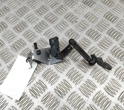 Rear air suspension level height sensor