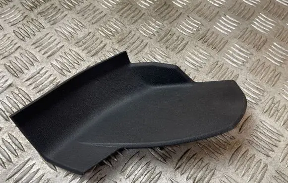 Mercedes-Benz B W245 Dashboard side end trim A1696800178 1005514