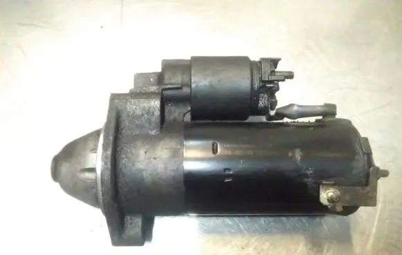 Volkswagen PASSAT B5.5 Starter motor 068911024G 0001110128