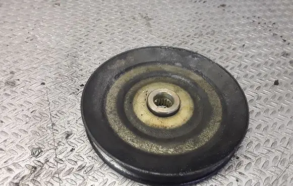 KIA Sportage Power steering pump pulley 
