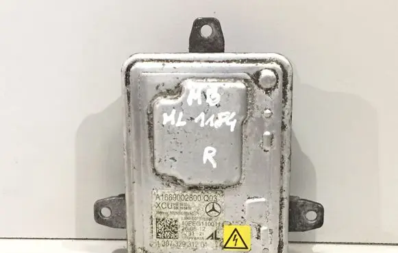 Mercedes-Benz ML W166 Headlight ballast module Xenon A1669002800 130732931201