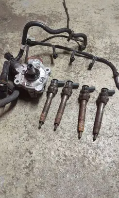 BMW 3 E90 E91 Fuel injection system set 7798446