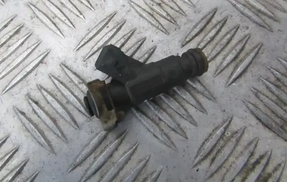 Mercedes-Benz A W168 Fuel injector 0280155753 A0000788723