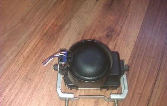 Toyota Avensis T250 Alarm system siren 8904002010