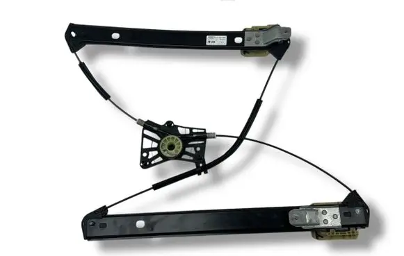 Audi Q2 - Front door electric window regulator 81A837462
