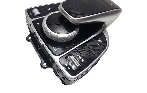 Mercedes-Benz C W205 Head unit multimedia control A2059009927 A2C12872100 SN0000231