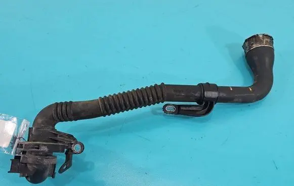 Intercooler hose/pipe