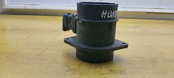 Hyundai i30 Mass air flow meter 281642A401 9220930004