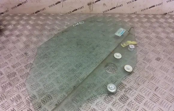 Mazda MX-5 ND Front door window/glass (coupe) 