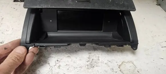Mercedes-Benz C W204 Screen/display/small screen A2046800931 A20468009319F45 W204ZDE