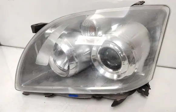 Toyota Avensis T250 Headlight/headlamp 10R022556 8596724010 9922680008