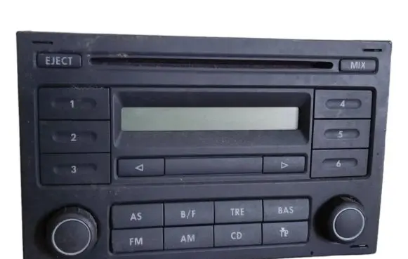 Volkswagen Fox Radio/CD/DVD/GPS head unit