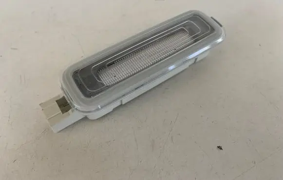 Audi Q5 SQ5 Front seat light 4M0947105