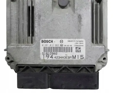 Fiat Croma Engine control unit/module 51812902