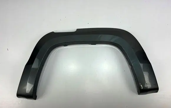 Volkswagen Amarok Rear arch trim 