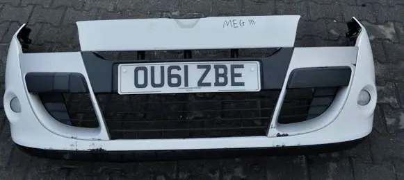 Renault Megane III Front bumper ZDERZAKMEGANEIII