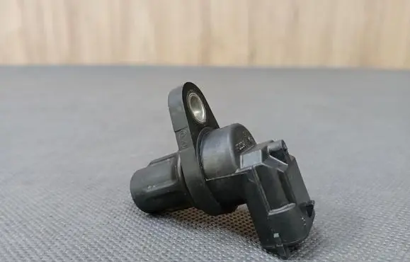 Mercedes-Benz E A207 Camshaft position sensor 2729050043 A2729050043