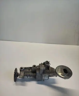 Renault Scenic I Oil pump 7700600252