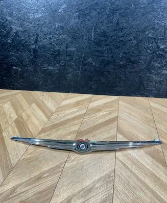 Chrysler Pacifica Front grill 04857662AD