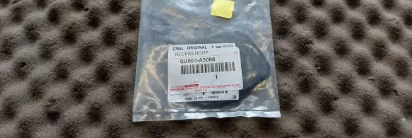 Toyota Proace Front tow hook cap/cover SU001A5088 9811714077