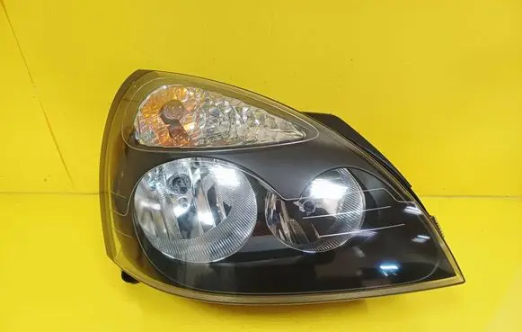 Renault Clio II Headlight/headlamp 