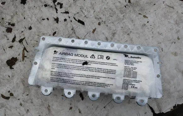 BMW 5 GT F07 Side airbag 39914253603
