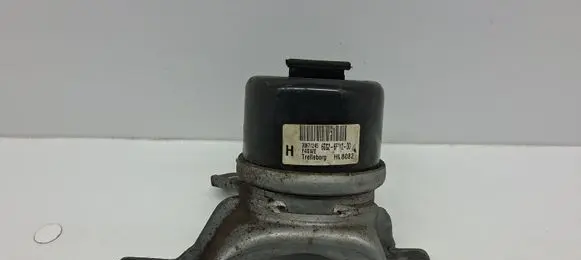 Volvo V60 Engine mount bracket 30671245