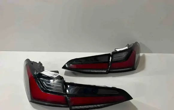 BMW 2 Active Tourer U06 Rear/tail lights set 8494363 8494364