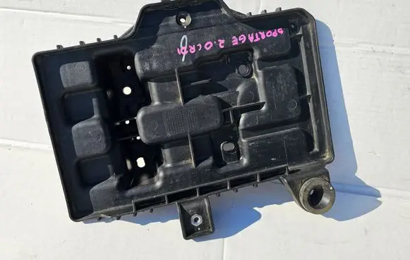 KIA Sportage Battery box tray 37150D3600
