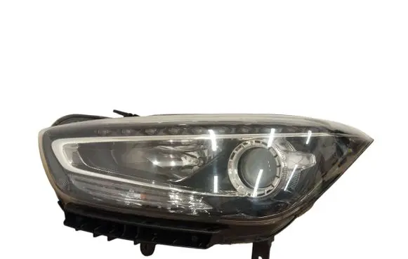 Hyundai i40 Headlight/headlamp 921013Z530