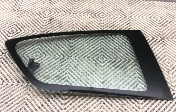 Toyota Aygo AB10 Rear door window glass