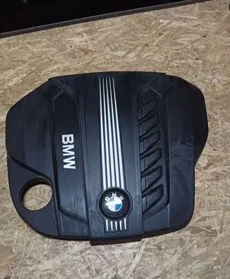 BMW X5 E70 Engine cover (trim) 15671610