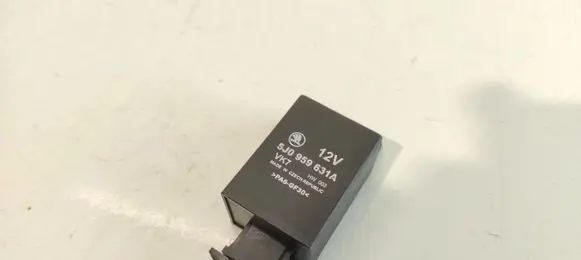 Skoda Roomster (5J) Other relay 5J0959631A