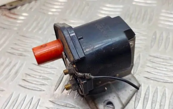 Mercedes-Benz CL C140 High voltage ignition coil 