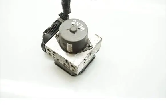 Ford Mondeo MK IV ABS Pump 8G91-2C405-AB