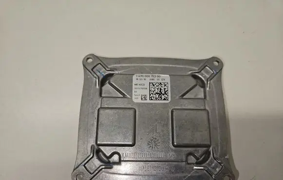 Chrysler Pacifica Headlight ballast module Xenon 147000015300